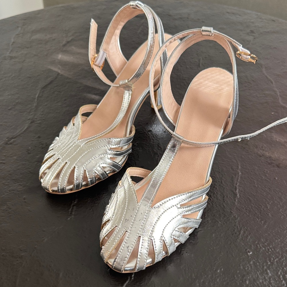 Elegant Silver Women's high heel sandals